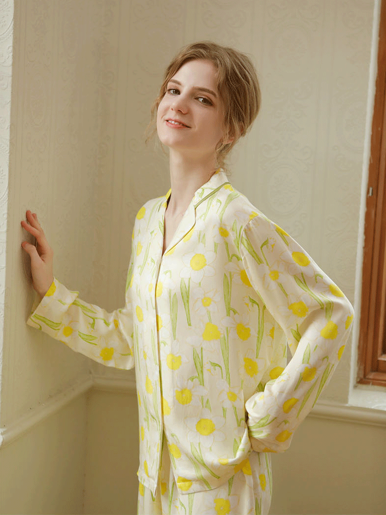 Vacation Loose Shawl Collar Long Sleeve Pajama Set