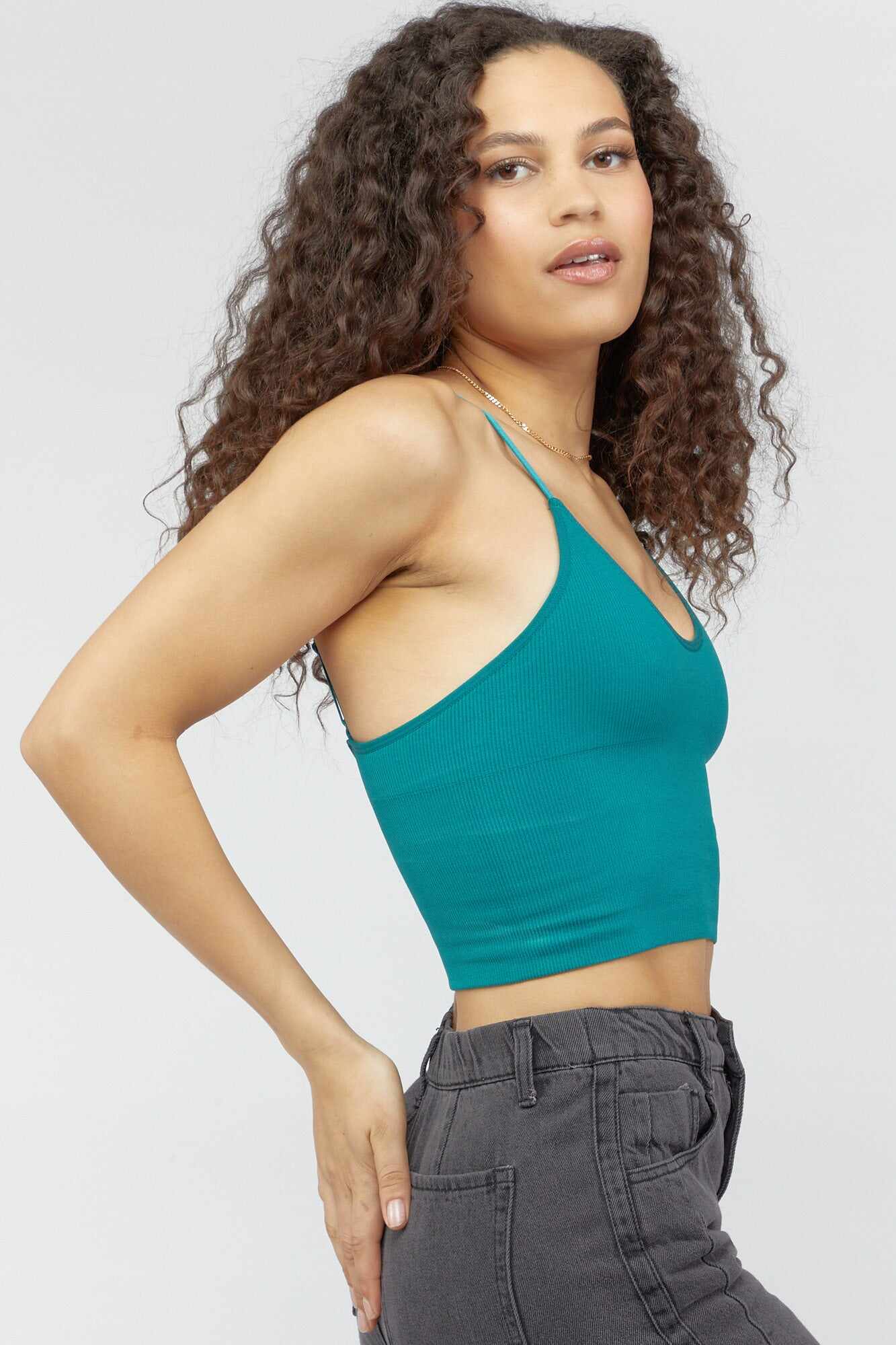 Women Apparel | Seamless Ribbed Cropped Cami Ivory Forever21 - DV17620