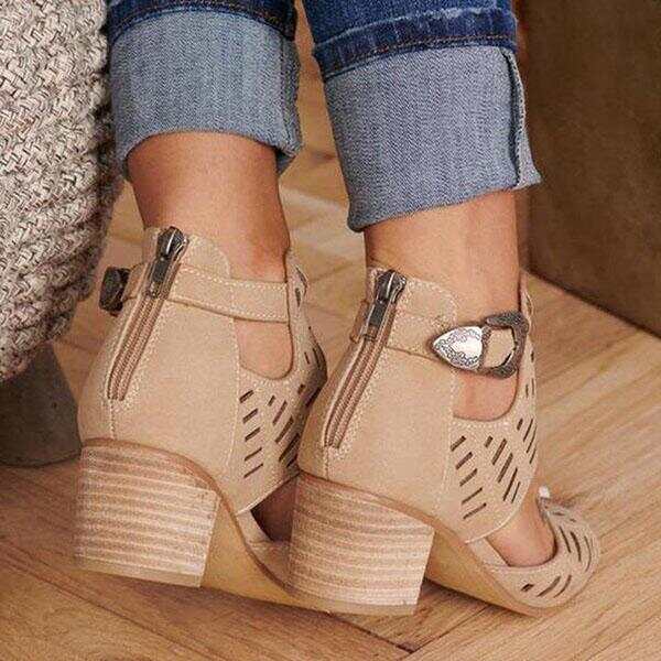 Women Adjustable Buckle Sandals