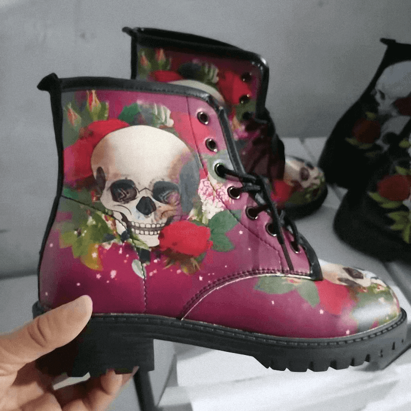 Women's Autumn And Winter Skull Pattern Martin Boots