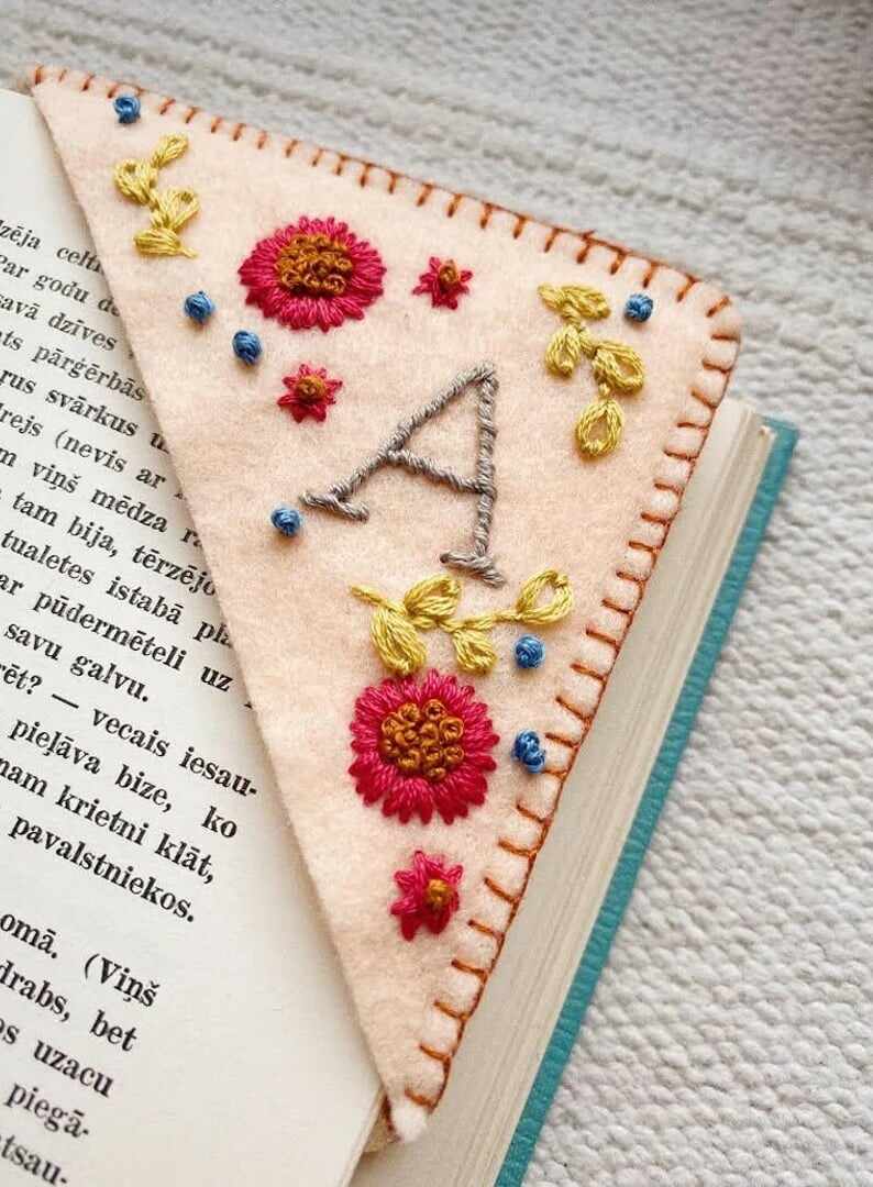 BIG SALE - 50% OFFPersonalized hand embroidered corner bookmark