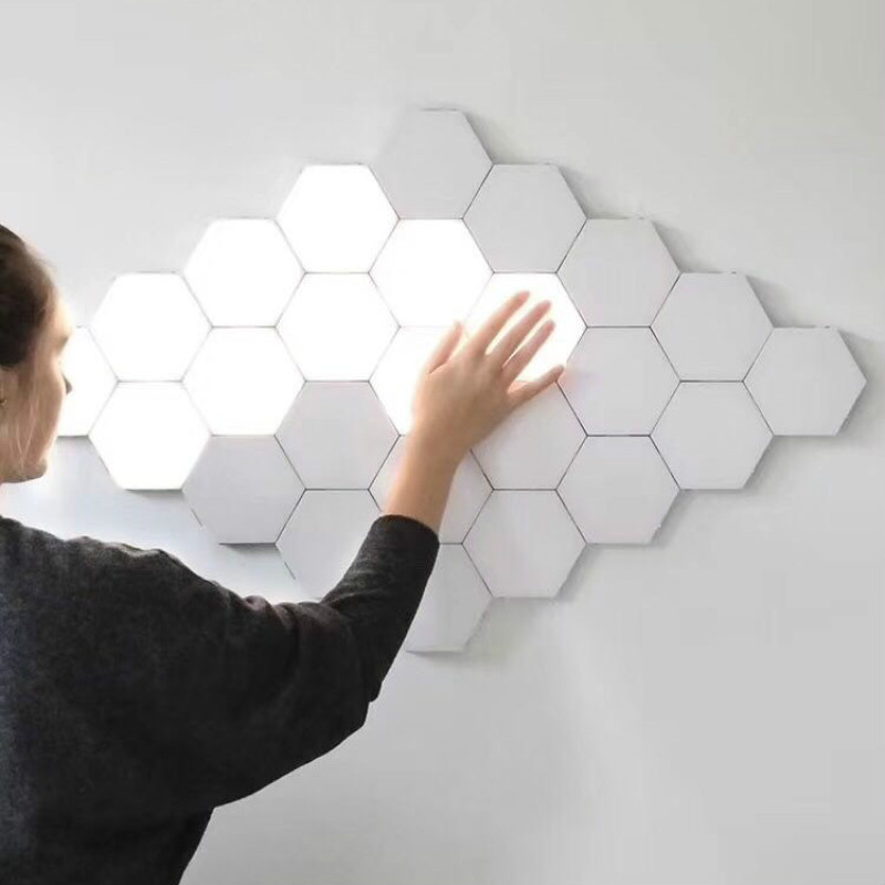 🔥HOT SALE - 50% OFF 🔥 Super LED Assembled Hand Touch Sensing Honeycomb Light