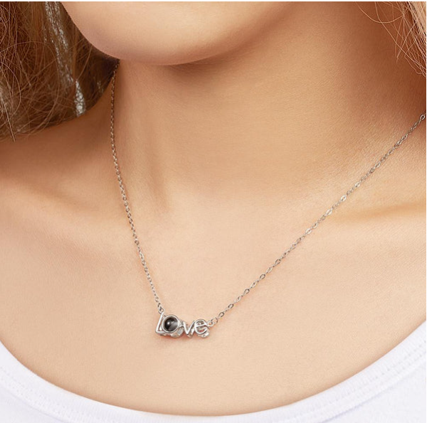 100 Languages I Love You Projection Necklace Collarbone Chain To Send Your Girlfriend