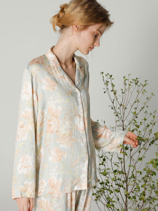 Floral Edgy Regular Fit V Neck Long Sleeve Pajama Set