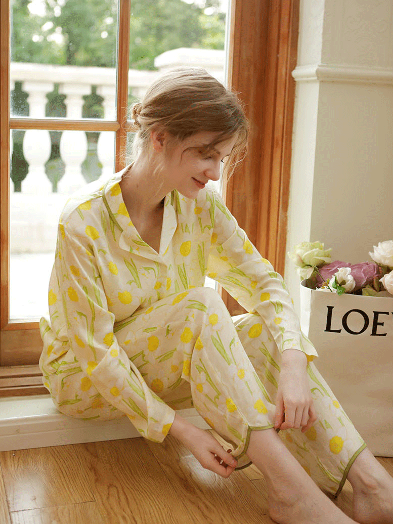 Vacation Loose Shawl Collar Long Sleeve Pajama Set