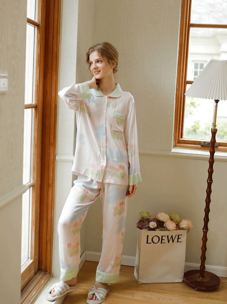 Simple Floral Loose Shawl Collar Long Sleeve Pajama Set