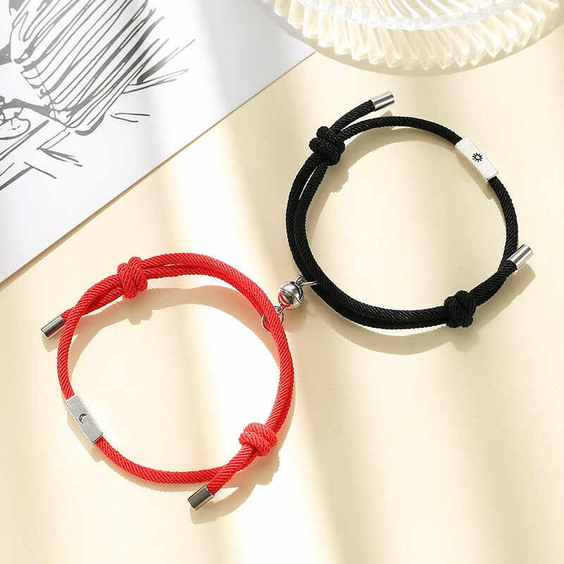 Girl Bracelet Discreet Kittens