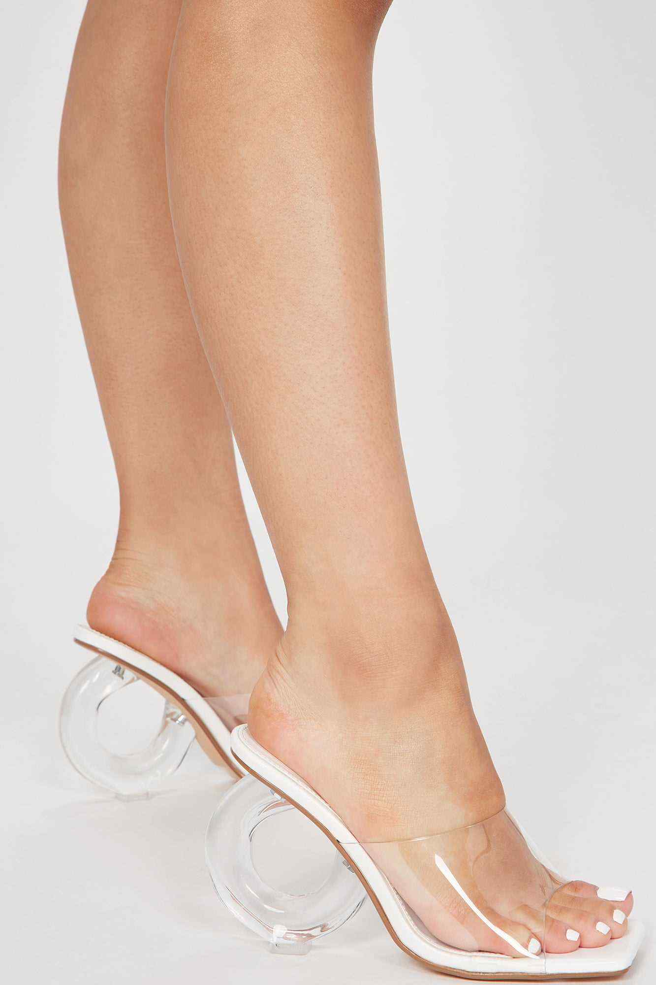 Bringing The Best Heeled Mules   White