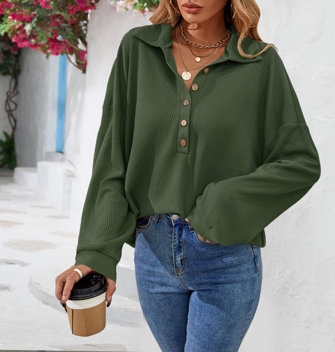 Solid color buttoned women's long sleeve top