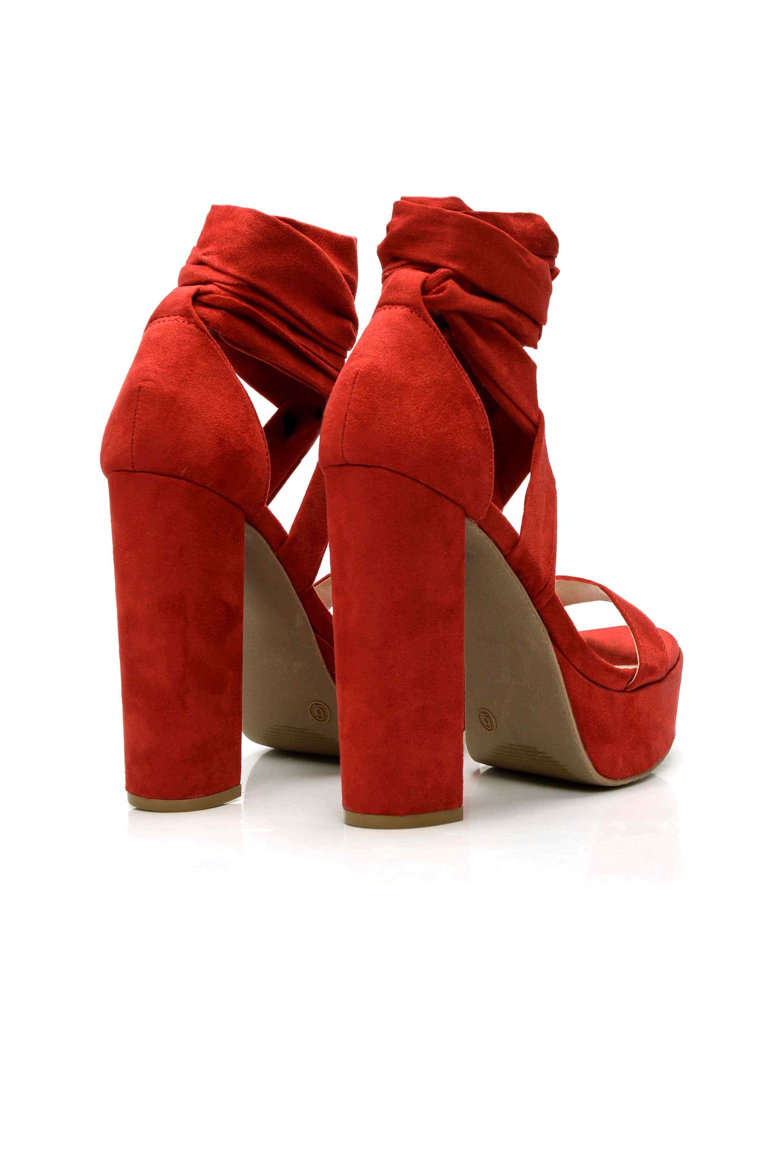 Plot Twist Heel   Red