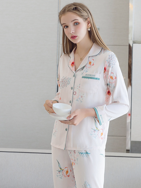 Regular Fit Casual Floral V Neck Long Sleeve Pajama Set