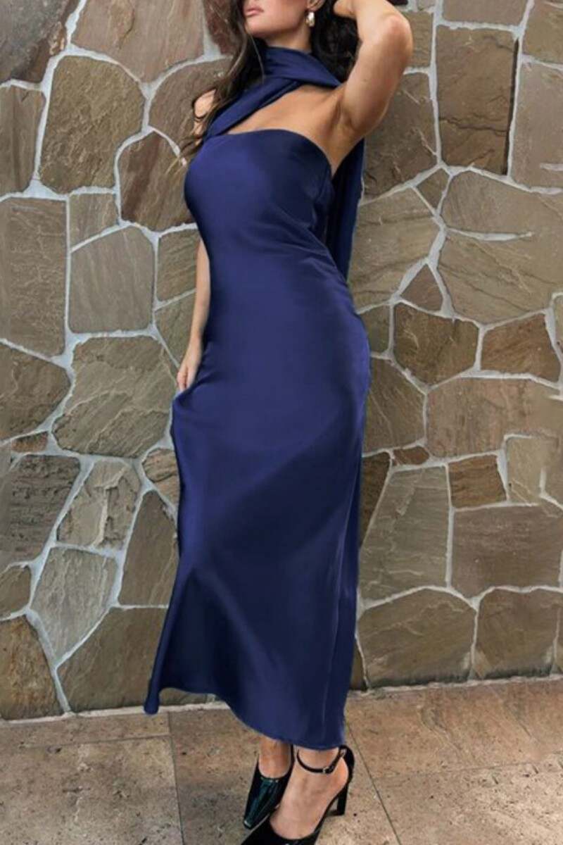 Green Sexy Casual Solid Backless Halter Long Dress Dresses