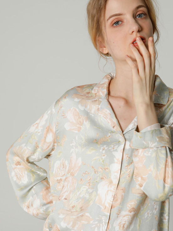 Floral Edgy Regular Fit V Neck Long Sleeve Pajama Set