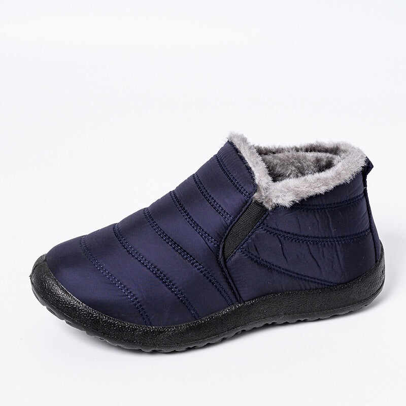 Flat winter boots, waterproof outdoor for women, warm and non-slip