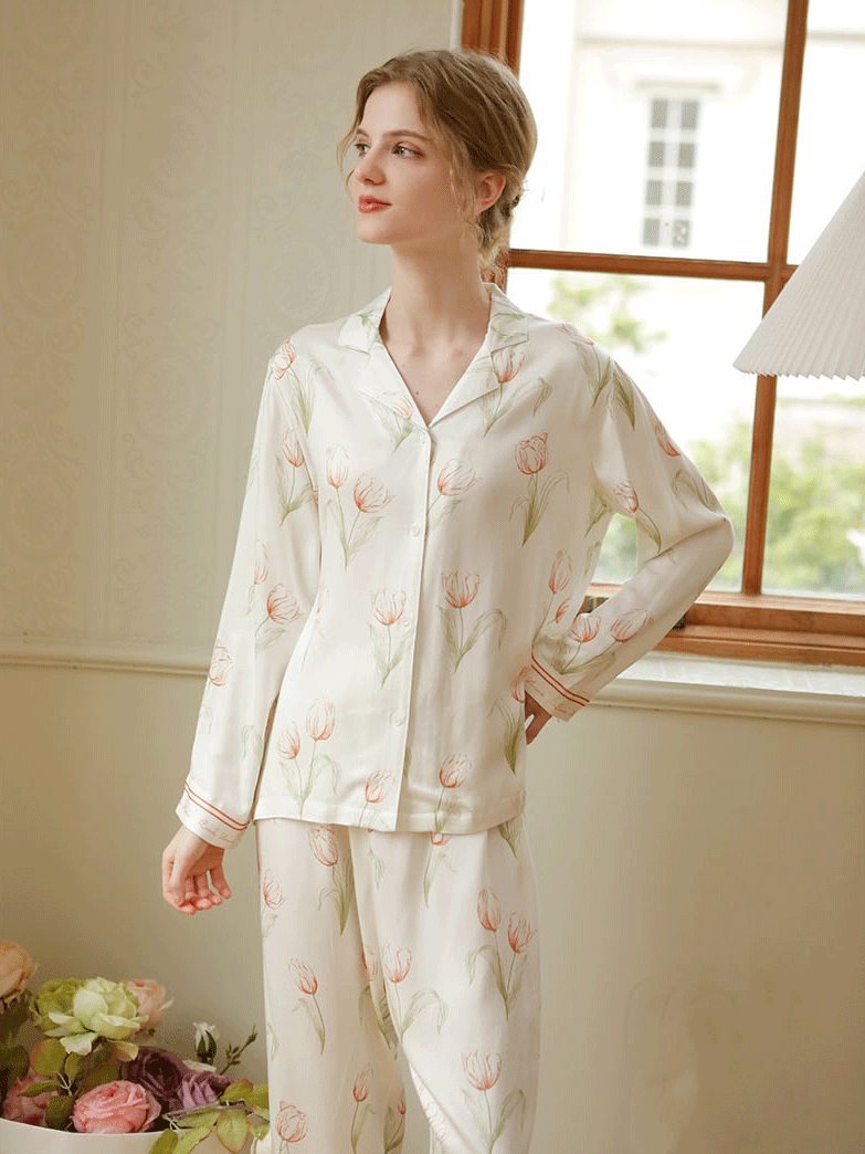 Regular Fit V Neck Floral Casual Long Sleeve Pajama Set