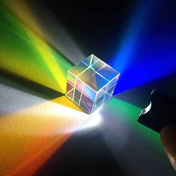 LAST DAY 48% OFFMagic Prism Cube(BUY 2 GET FREE SHIPPING)