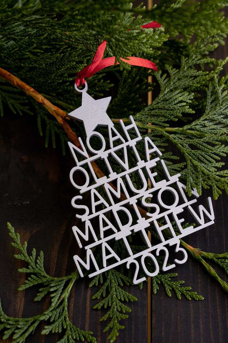 Family Christmas Ornament - Personalized Ornament With Names - Christmas Tree Ornament