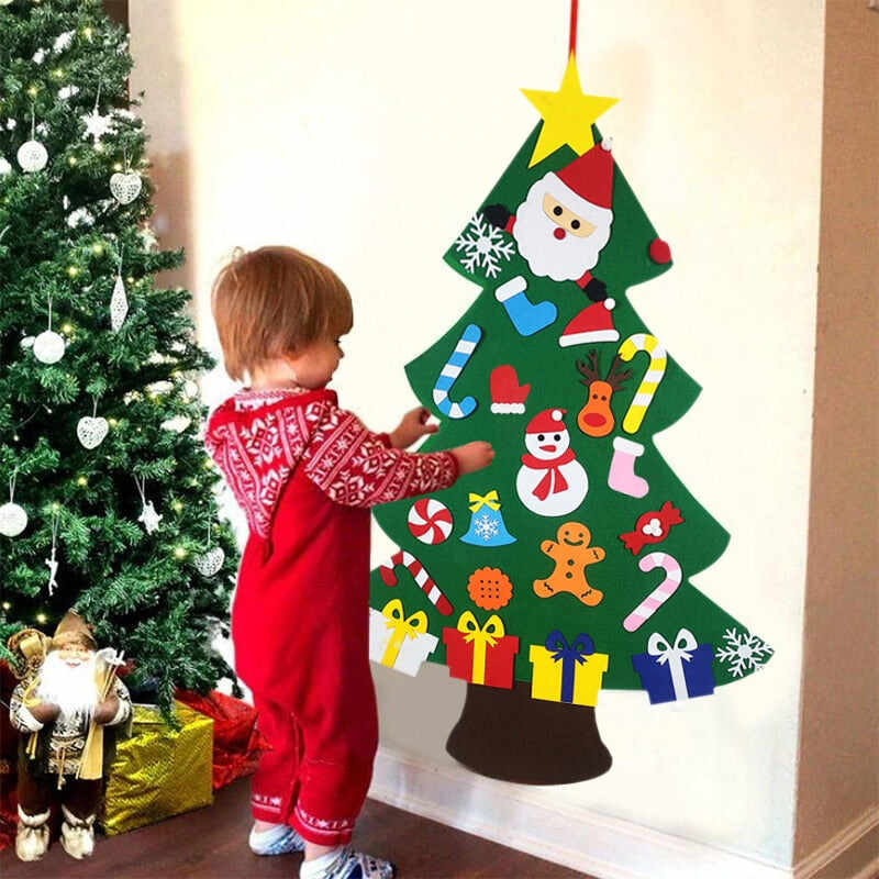 KID CHRISTMAS TREE