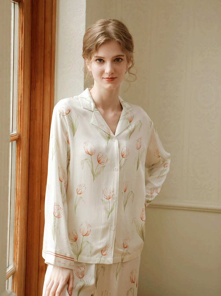 Regular Fit V Neck Floral Casual Long Sleeve Pajama Set