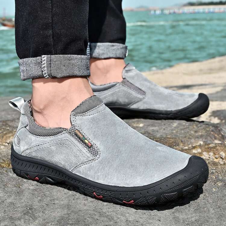 Men's Suede Slip-on Outdoor Shoes