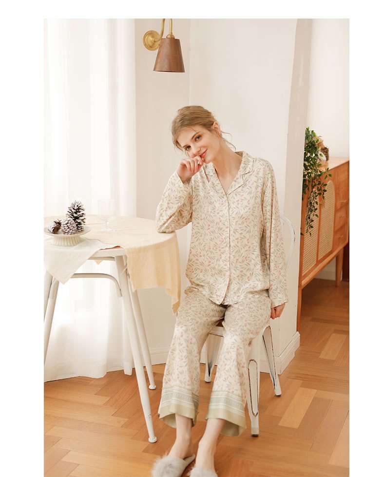 Loose V Neck Casual Floral Long Sleeve Pajama Set