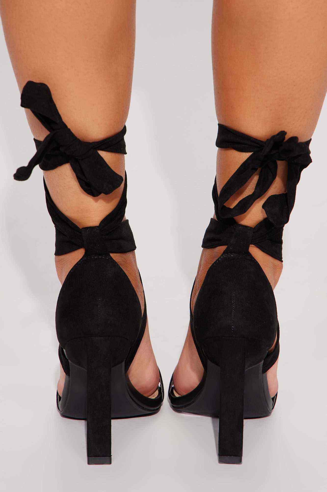 Wren Wrap Up Heels   Black