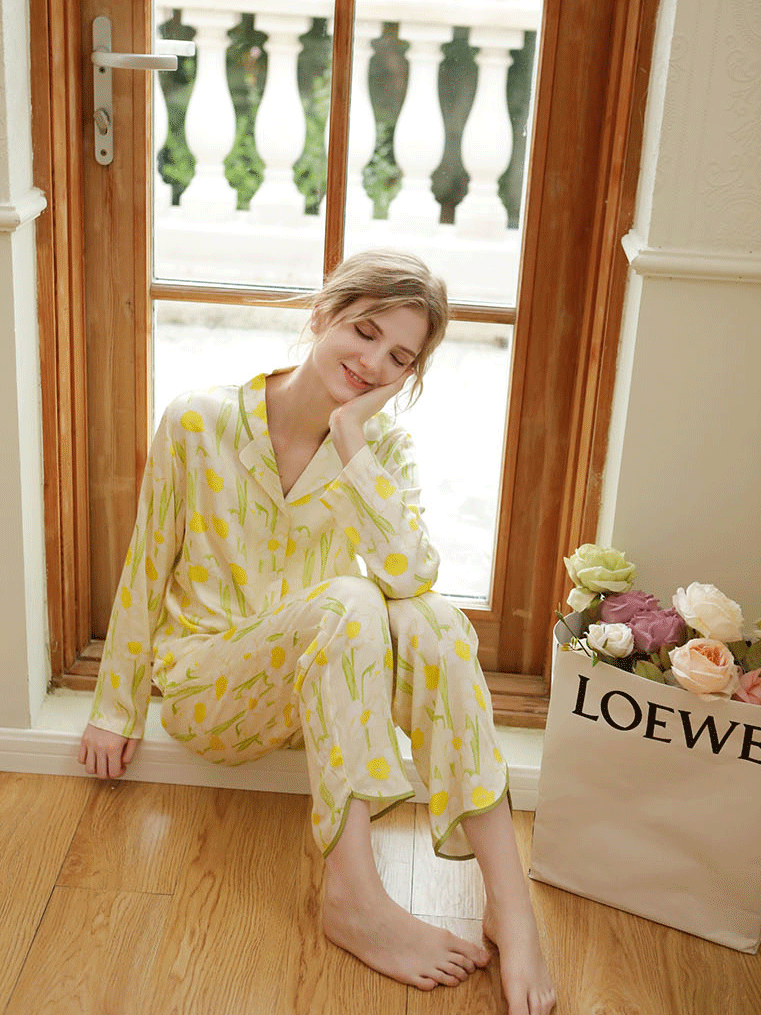 Vacation Loose Shawl Collar Long Sleeve Pajama Set