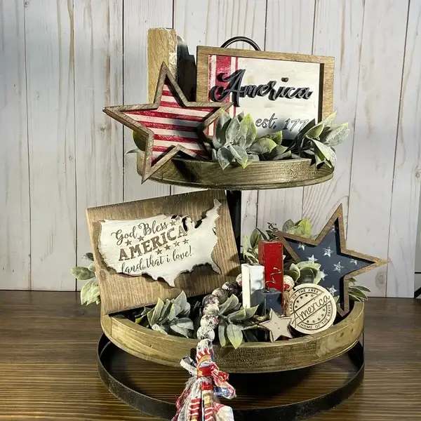 🔥4th of July Patriotic Tiered tray decor