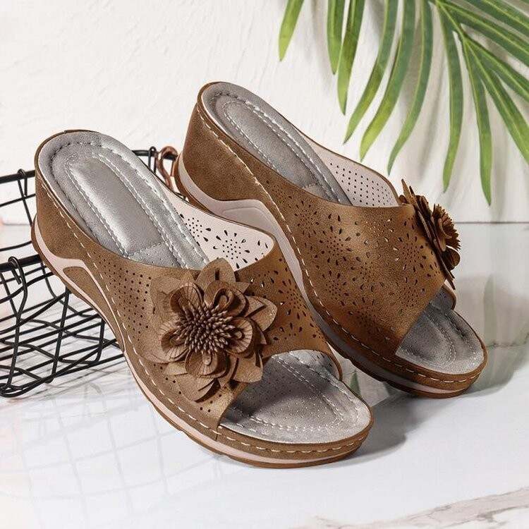 Women's Flower Wedge Slippers