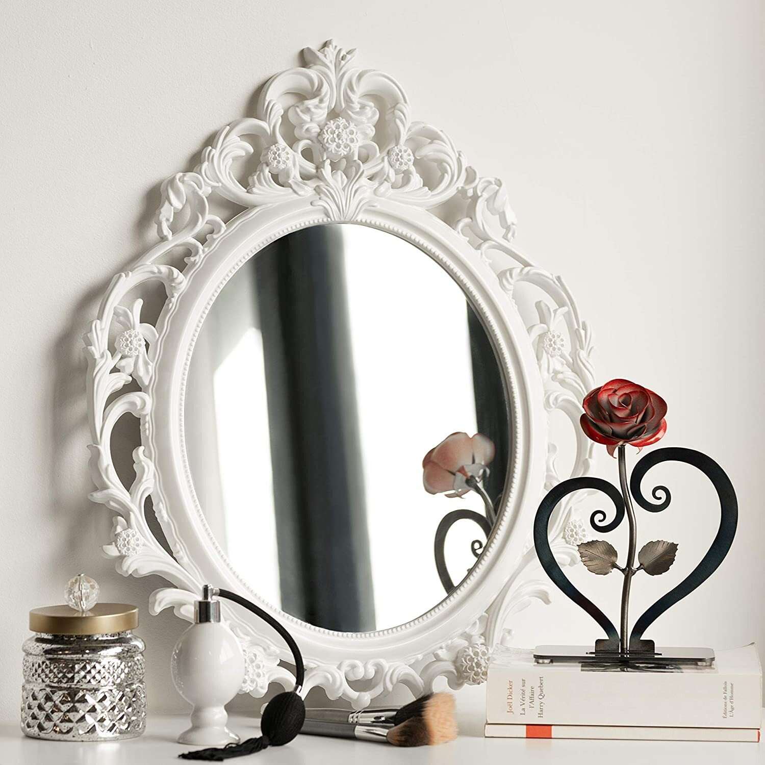 Iron Red Metal Rose with Heart-Shaped Stand