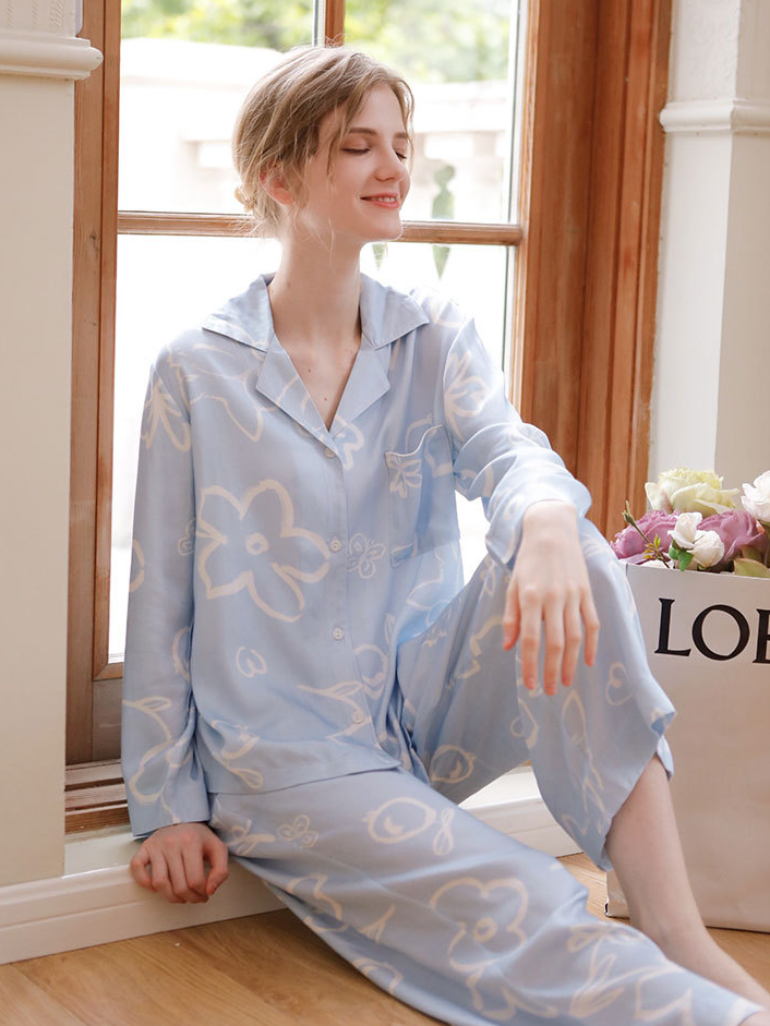 Floral Elegant Regular Fit Long Sleeve Pajama Set