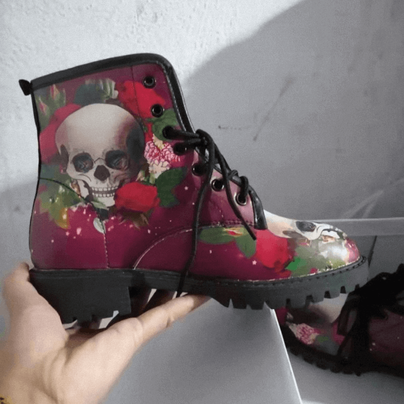 Women's Autumn And Winter Skull Pattern Martin Boots