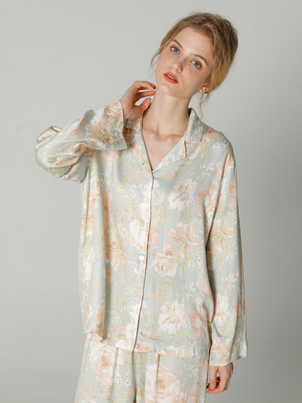 Floral Edgy Regular Fit V Neck Long Sleeve Pajama Set