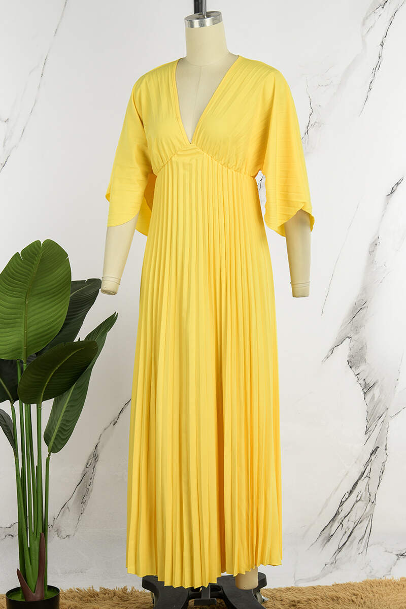 Yellow Casual Solid Patchwork V Neck Pleated Dresses