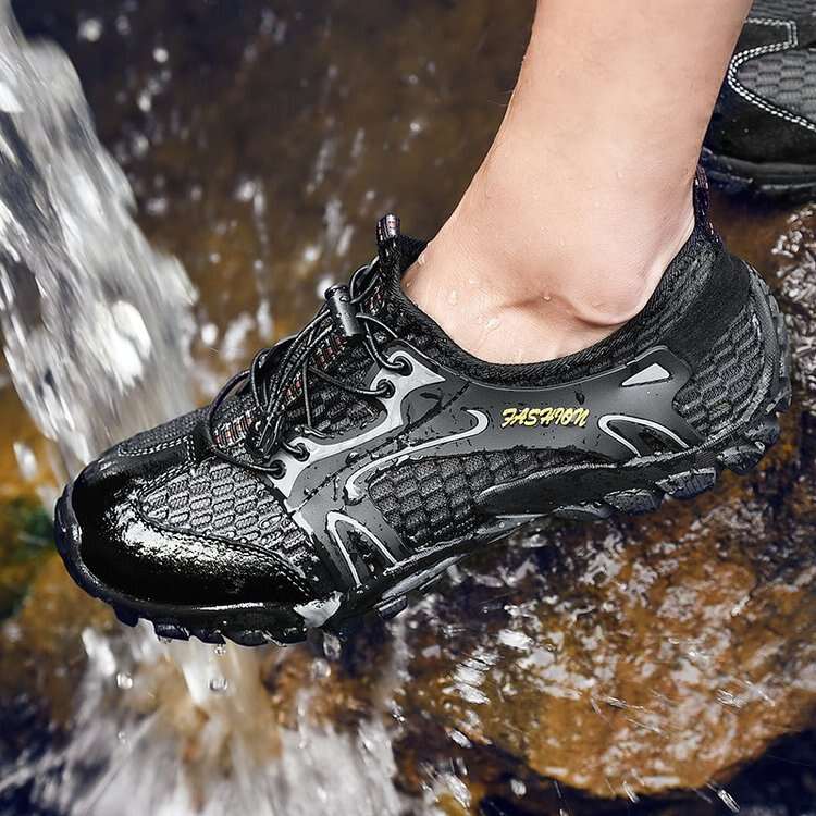 Men's Summer Breathable Mesh Water Shoes